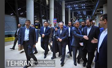 نشست دکتر نجفی شهردار محترم تهران با اهالی فرهنگ، هنر و رسانه