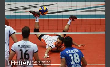 دیدار تیم های والیبال سایپا تهران و هاوش گنبد