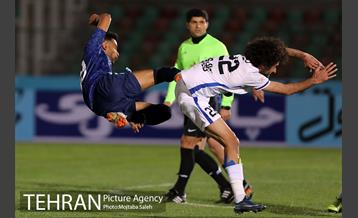 دیدار تیم های فوتبال پیکان و استقلال تهران 23