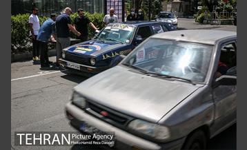 رقـابت یکصد خودرو در رالی تهران  24