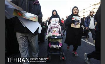 تشییع پیکر سپهبد قاسم سلیمانی و شهدای مقاومت در تهران  4