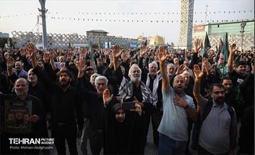 آیین پیاده‌روی جاماندگان اربعین حسینی - میدان امام حسین (ع) 35