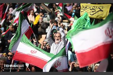 محفل بزرگ قرآنی امام حسنی‌ها  75