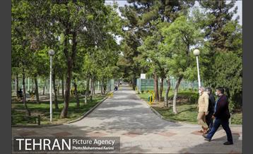 بازدید شهردار منطقه 16 از بوستان های شاخص منطقه در روز طبیعت 5