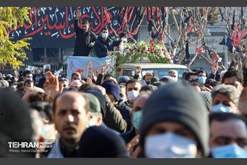 تشییع و تدفین پیکر مطهر دو شهید گمنام در منطقه 17