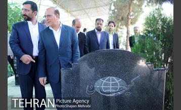 تجدید پیمان خبرنگاران تهرانی با شهدای رسانه 12