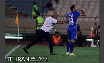 دیدار استقلال و ماشین سازی در لیگ برتر فوتبال 12