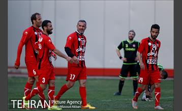 دیدار دوستانه پرسپولیس با ستارگان هنر و موسیقی 12