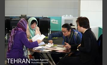 روز سوم جشنواره بین المللی سینما حقیقت‎ 3