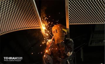 به مناسبت روز کارگر 22