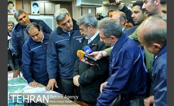 بازدید وزیر کشور از ستاد بحران شهر تهران 8