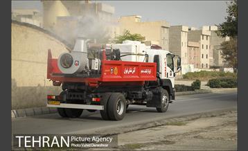 عملیات ضد عفونی معابر شهری منطقه 17