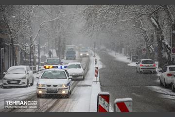 عملیات برف‌روبی در منطقه1