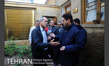بازدید شهردار تهران از خانه موزه شهید مدرس در روز مجلس 14