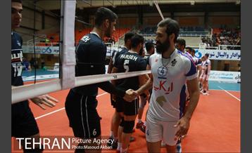 دیدار پیکان تهران و پارسه تهران در لیگ برتر والیبال 2