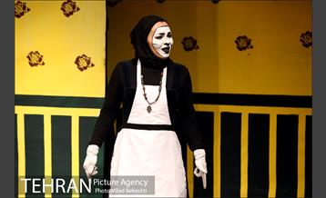 نمایش دل سگ  16