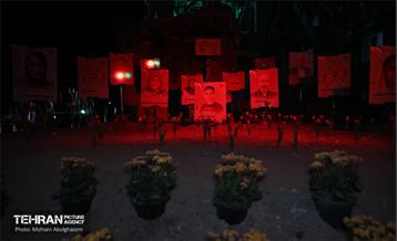 یادمان شهدا در محل تجاوز آمریکایی-صهیونیستی به ساختمان‌های مسکونی 37