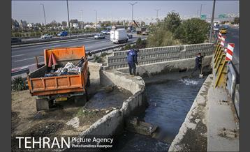 کار در اعماق زمین 2