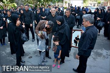تشییع پیکر مهدی شادمانی  10