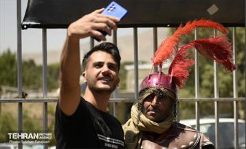 ظهر عاشورا در ده‌ ونک 39