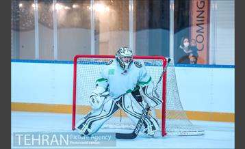 مسابقات هاکی رو یخ 22