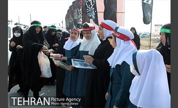 ارائه خدمات نیرو های خادم الحسین (ع) در مرز شلمچه 27