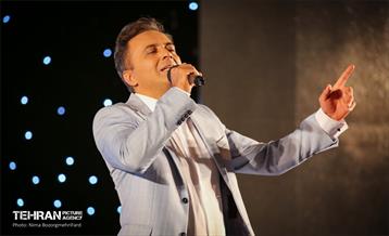 شب‌های فیروزه‌ای در آب و آتش 3