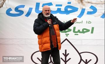 کاشت 2000 نهال مثمر در بوستان جنگلی چیتگر 36