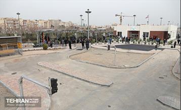 آیین بهره‌برداری از 110 پروژه منطقه 11 30