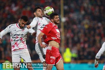 دیدار دو تیم پرسپولیس و تراکتور سازی 27
