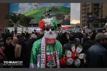 جشن نیمه‌شعبان در میدان ولی‌عصر (عج) 2 11