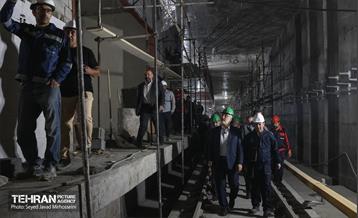 بازدید از دو ایستگاه مهم مترو 1