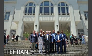 شهردار وین، مهمان تهران 22