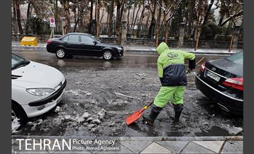 روز برفی میدان مشق و پارک شهر تهران 4