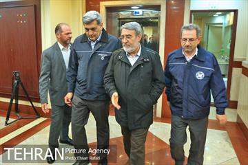 بازدید وزیر کشور از ستاد بحران شهر تهران 9