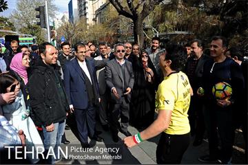بازدید نماینده مجلس و استاندار تهران از نورزگاه بلوار کشاورز 20