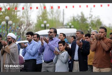 نماز عید فطر در مصلی تهران 21