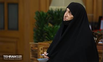 دیدار آیت‌الله اراکی با شهردار تهران