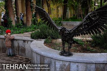 عمارت مسعودیه در میدان بهارستان 10