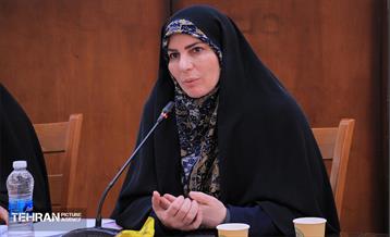 نشست تخصصی آشنایی با مکتب بانو امین 2