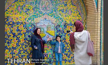 قاب‌های کاشی‌های کاخ کلستان 13