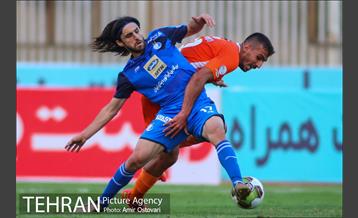 دیدار تیم‌های سایپا و استقلال تهران در لیگ برتر فوتبال ایران 30