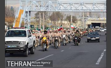 راهپیمایی 22 بهمن در منطقه بیست 6