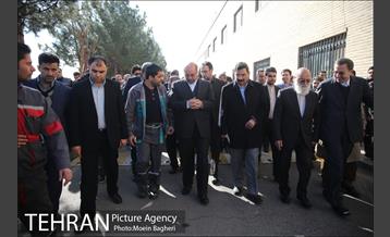 مراسم بهره برداری از 65 دستگاه واگن و لکوموتیو برقی مترو تهران و حومه 25