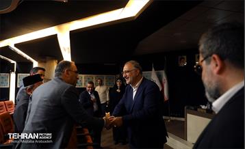 هم اندیشی شهردار تهران با معتمدین و موثرین منطقه هشت