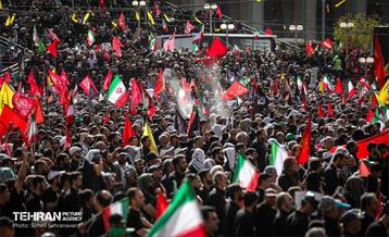 وداع با آقای شهید ایران-1 2