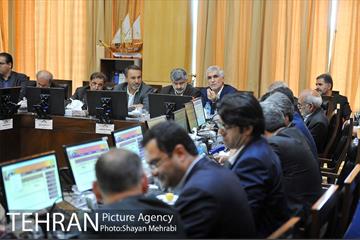 جلسه کمیسون عمران مجلس شورای اسلامی با حضور شهردار تهران 42