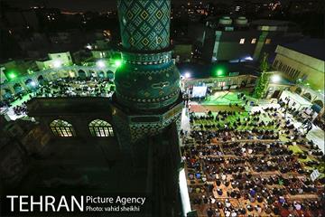 مراسم شب احیای ماه رمضان در امامزاده صالح(ع) 19