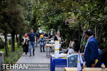 افتتاح گذر فرهنگی پنجشنبه های بلوار کشاورز 29