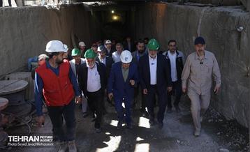 بازدید از دو ایستگاه مهم مترو 23